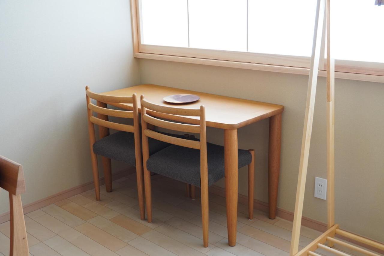 Rikka Hanasato Takayama  Buitenkant foto